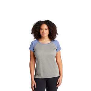 Camiseta Lisa de Estilo Sencillo, Manga Corta, Cuello Redondo, Unisex, Informal, de Algodón, con Opciones de Colores y Tallas Personalizables, para Logotipo Privado - Product Image 3