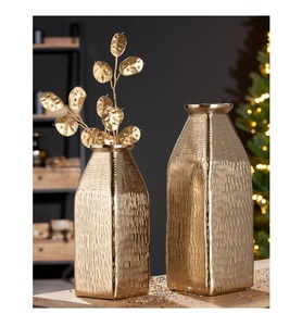 Vases modernes en laiton rainuré - Paire de vases décoratifs métalliques ciselés pour tiges de feuilles dorées, coffret cadeau de mariage - Product Image 3