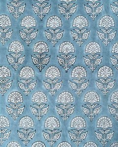 Tela de algodón estampada a mano con diseño floral azul Buta, tela india hecha a mano, material de algodón suave para vestidos, tela artesanal. - Product Image 1
