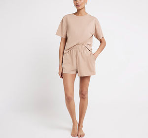 Ensemble short et haut slim fit pour femme, prix de gros 2026, nouvelle collection, best-seller, design personnalisé avec logo surdimensionné - Product Image 5