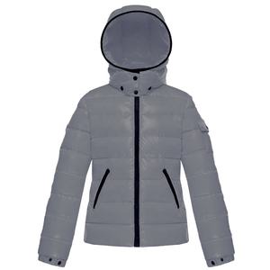 Chaqueta acolchada con capucha para mujer, 100% de alta calidad, ligera, de manga larga, con cremallera completa, resistente al agua y plegable. - Product Image 3
