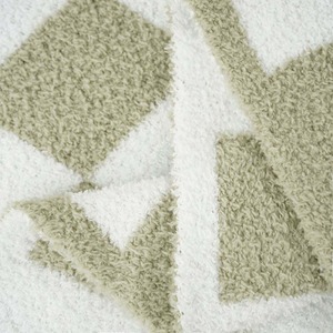 Manta de Cama de Franela Sólida de Diseño Premium, Antipelusas, Personalizable, Estilo Moderno, Textura Ligera y Afelpada, Súper Suave, Cuatro Estaciones - Product Image 6