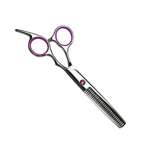 กรรไกรซอยผมสแตนเลสเยอรมัน 32 ฟัน ใบมีดคม เครื่องมือซอยผมสำหรับความงาม - Product Image 3
