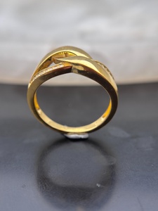 Anillo de Moissanita con Banda Cruzada, Chapado en Oro, Plata de Ley 925, Anillo de Boda con Diseño Infinito, Anillo de Lujo - Product Image 6