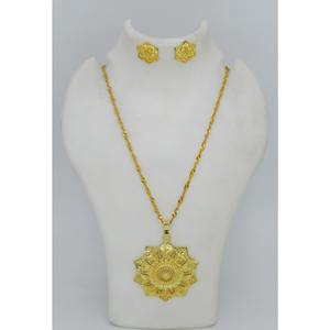 <b>Ethnic</b> Gold Plated Alloy Earring Chain Pendant Set Trendy Traditional Inspired Export Designer Jewelry Pendant Set Chain Earring - Product Image 2