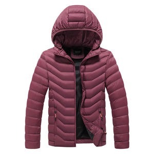 Chaqueta Acolchada de Lona Recubierta para Hombre con Cuello Alto y Diseño con Capucha para Invierno, Servicio OEM, Transpirable y Ecológica - Product Image 4