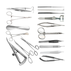 Juego de Tijeras Quirúrgicas Manuales de Acero Inoxidable Profesional - Kit de 5 Piezas de Pinzas Médicas con Empuñaduras Ergonómicas para Hospital - Product Image 1