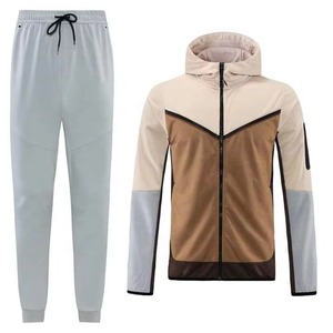 Trajes Deportivos Sublimados Personalizados para Hombre y Mujer, Conjunto de Dos Piezas, Ropa Deportiva Elegante para Gimnasio, Entrenamiento y Uso Casual - Product Image 6