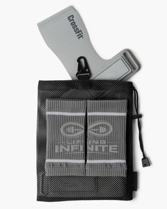 Agarraderas de Gimnasio Personalizadas Bear Komplex de Carbono Negro, Cómodas para Levantamiento de Pesas, Dominadas y Kettlebells, Sin Orificios, para CrossFit - Product Image 6