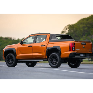 Camioneta Mit-subishii Triton, Vehículo de Trabajo de Uso Pesado - Product Image 2