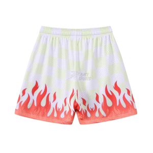 Shorts de sport respirants en polyester de haute qualité avec impression par sublimation motif flamme, longueur au-dessus du genou, pour le basketball et l'entraînement en salle de sport - Product Image 2