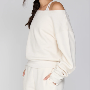 Nueva Sudadera de Lana con Cuello Redondo y Hombros Descubiertos Estilo Sorority para Mujer, Ecológica, con Logotipo Personalizado, Estampado Oversize y Lavado Ácido - Product Image 2