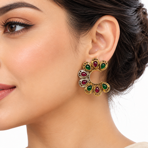 Boucles d'oreilles clous géométriques bicolores en acier inoxydable, style vintage et tendance, plaqué or antique, pour femme, avec zircon serti clos et pierres vertes et roses - Product Image 2