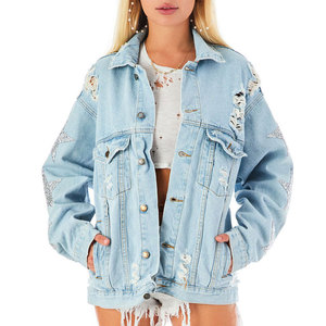Veste en jean bleu clair pour femme avec détails effilochés et embellissements étoiles, manches longues, col rabattu, style printemps - Product Image 1