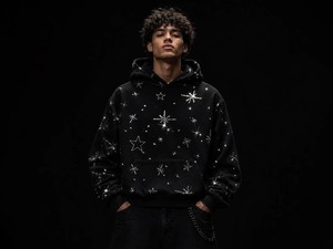 Sweat-shirt à capuche noir surdimensionné avec imprimé étoile scintillante, style streetwear décontracté pour homme, en molleton, pour l'automne - Product Image 5