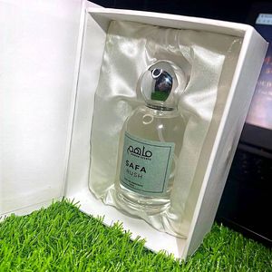 Parfum unisexe 50 ml, emballage en boîte satinée, flacon en verre transparent, bouchon sphérique argenté, spray longue durée, Safa Rush Eau de Parfum - Product Image 3