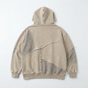 Sweat-shirt surdimensionné personnalisé pour homme, style streetwear, avec patchwork crème, effet vieilli et bords bruts - Product Image 2