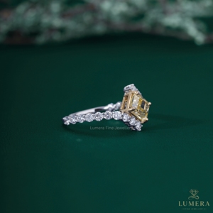 แหวนเพชรเหลืองทรงเรเดียนท์คัท 2.13 กะรัต ทองคำขาว 14K/18K ประดับเพชรแบบพาเว่ แหวนหมั้นและแหวนแต่งงานสำหรับผู้หญิง - Product Image 3