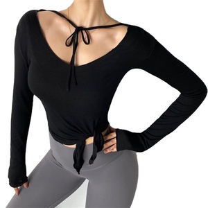 Camiseta deportiva de manga larga para mujer, ropa sexy con cuello de pico y encajes en la espalda, personalizada, para yoga y deportes - Product Image 1