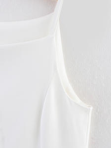 Chaleco para Mujer al por Mayor, Color Personalizado, Cierre con Cinturón, Tirantes Finos, Diseño Básico, Trajes Casuales, Resistente al Viento, Transpirable - Product Image 4