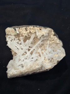 Groupe de Stilbite et Apophyllite, Spécimen de Cristal Naturel, Pierre Précieuse de Forme Libre, Style Amour, Cristaux Décoratifs, Artisanat, Cadeaux - Product Image 2