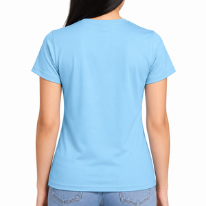 T-shirt pour femme de haute qualité, bleu clair, coupe ajustée, col rond, manches courtes, 100% coton, couleur unie, tissu jersey respirant - Product Image 1