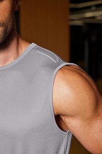 Débardeur de sport pour homme à séchage rapide, anti-transpiration, pour la gym et l'entraînement - Product Image 3