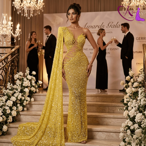 Vestido de noche largo hasta el suelo con lentejuelas y adornos dorados hechos a mano por diseñador, con un solo hombro descubierto. |   Vestido Ajustado Transparente para Fiesta o Boda para Mujer - Product Image 3