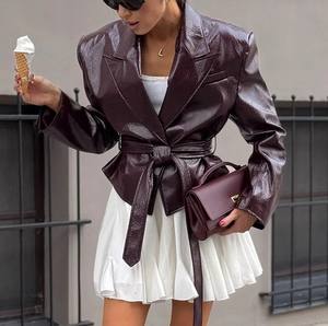 Chaqueta de Mujer con Cuello Estilizado, Nueva Colección Streetwear, Chaqueta de Cuero PU, Venta al por Mayor, Chaqueta de Mujer con Cierre de Cremallera, Moda Hip Hop - Product Image 5