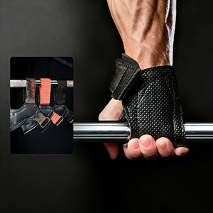 Nouvelles sangles de poignet réglables en cuir PU pour la compression et le soutien, idéales pour les tractions, les soulevés de terre et l'haltérophilie - Product Image 4