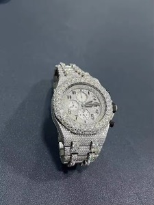 Reloj cronógrafo unisex de lujo de acero inoxidable con diamantes incrustados, esfera analógica, caja redonda de 41 mm, cierre desplegable, movimiento de cuarzo. - Product Image 3