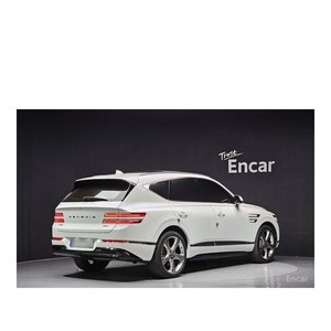 Genesis GV80 3.0 Diésel AWD 2023 con 68,318 km, Volante a la Izquierda, Caja de Cambios Automática, Asientos de Cuero, Cámara Trasera - Product Image 2