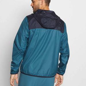 Chaqueta cortavientos negra personalizada para hombre, chubasquero impermeable transpirable con cuello levantado personalizado para invierno, gran oferta de equipo para exteriores - Product Image 3