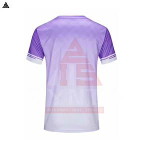 กราฟิกเสื้อฟุตบอลความหนาแน่นสูง เสื้อฟุตบอลแต่ละตัวมาพร้อมกับผ้าที่ทนทานและแผงด้านข้างที่ระบายอากาศได้ดีเพื่อให้คุณรู้สึกเย็นสบาย - Product Image 5