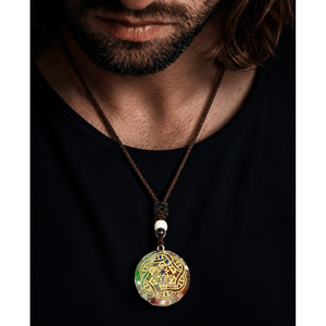 Collar de Cristal Natural con Baño de Rodio Astral, con Cadena de Cuerda Ajustable de 30 Pulgadas para Hombre - Product Image 1