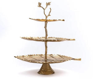 Atractivo latón dorado hoja de tres niveles diseñado pastel metálico y soporte para servir dulces para decoración del hogar y decoración de mesa - Product Image 3