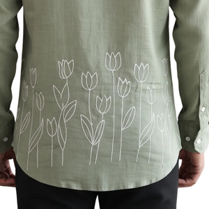 Chemise à manches longues pour homme, vert sauge, broderie florale, boutonnée, coupe moderne, chemise décontractée pour un look élégant au quotidien - Product Image 6