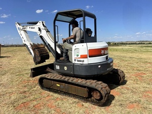 Pelle standard E50 en condition garantie avec cabine ouverte et godets 100% transaction sécurisée prête à être expédiée - Product Image 4