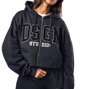 Sudadera con capucha corta de forro polar extragrande para mujer, con logo personalizado bordado, cremallera, suave y cómoda, diseño de bordado de chenilla, de secado rápido. - Product Image 1