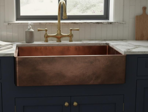 Fregadero de cocina de un solo seno color cobre hecho a mano, directo de fábrica, acero inoxidable 304, bajo encimera, OEM personalizado para proveedores globales - Product Image 3