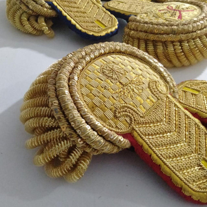 Epaulettes de Venezuela con flecos de cordón plateado, de alta calidad, bordados, para coser, tipo Cuirassier. - Product Image 6