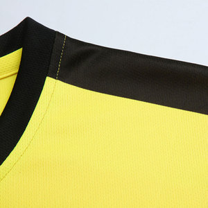 Uniforme de football personnalisé de haute qualité, respirant et à séchage rapide, vêtements de football, uniforme de football - Product Image 4