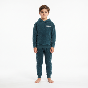 Conjunto de Ropa Deportiva de Dos Piezas con Capucha y Lavado Ácido para Niños, Corte Regular, con Logotipo Personalizado, Estilo Urbano - Product Image 3