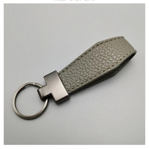 Porte-clés en cuir véritable de qualité supérieure, personnalisables avec logo, différentes couleurs, vente en gros, faciles à transporter, nouveau style, best-sellers - Product Image 3