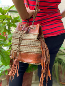 Bolso bandolera Jacquard de cuero auténtico hecho a mano, bolso de mano de tela Jacquard Floral DE LA India, bolso de mano al por mayor - Product Image 4