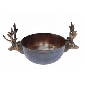 Tazón Decorativo Redondo de Latón Antiguo con Cabeza de Ciervo para Mesa de Comedor, Cocina, Fiestas, Servir Aperitivos, Frutas, Nueces, Bodas - Product Image 1