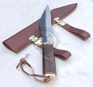 Nouveau couteau Seax Viking médiéval court en acier à haute teneur en carbone forgé à la main, lame de 7,5 pouces, ambidextre, manche en bois de noyer avec pommelle en laiton - Product Image 4