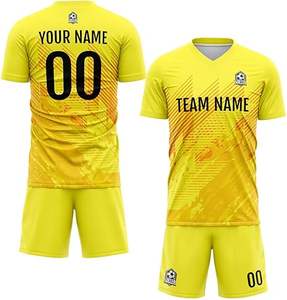 Uniforme de Fútbol de Último Diseño 100% Poliéster, Nuevo Estilo, Uniforme Profesional para Adultos, Calidad Premium, Color Personalizado, Secado Rápido - Product Image 1