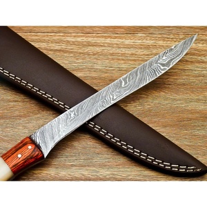 Cuchillo de filetear de acero de Damasco forjado a mano Ahmad Fabric con mango de madera ambidiestro, acabado mate, hoja de 7 pulgadas y funda de cuero - Product Image 4