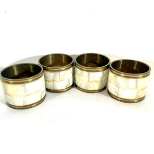 ห่วงรัดผ้าเช็ดปากทำจากทองเหลืองแบบมีที่รองผ้าเช็ดปากทำจากโลหะพร้อมม็อบ - Product Image 1